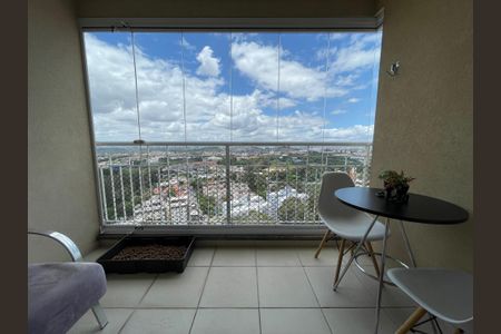 Sacada de apartamento para alugar com 3 quartos, 77m² em Conjunto Promorar Raposo Tavares, São Paulo