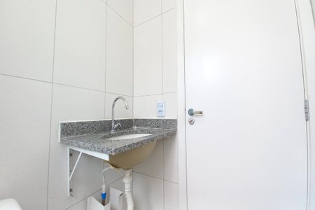 Apartamento para alugar com 44m², 2 quartos e 1 vaga Apartamento para alugar com 44m², 2 quartos e 1 vagaBanheiro