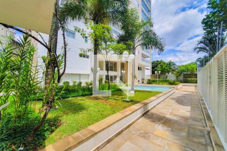 Apartamento à venda com 134m², 3 quartos e 3 vagas Apartamento à venda com 134m², 3 quartos e 3 vagasEntrada