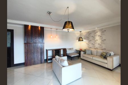 Apartamento à venda com 134m², 3 quartos e 3 vagas Apartamento à venda com 134m², 3 quartos e 3 vagasSala