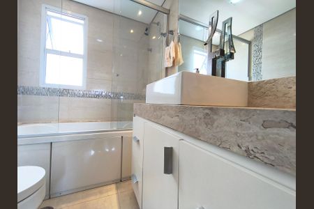 Apartamento à venda com 134m², 3 quartos e 3 vagas Apartamento à venda com 134m², 3 quartos e 3 vagasBanheiro da Suíte 3