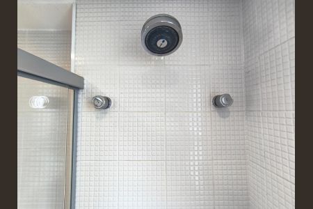 Apartamento à venda com 134m², 3 quartos e 3 vagas Apartamento à venda com 134m², 3 quartos e 3 vagasBanheiro da Suíte 2