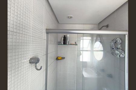 Apartamento à venda com 134m², 3 quartos e 3 vagas Apartamento à venda com 134m², 3 quartos e 3 vagasBanheiro da Suíte 1