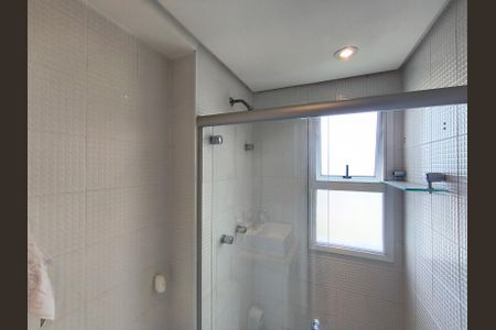 Apartamento à venda com 134m², 3 quartos e 3 vagas Apartamento à venda com 134m², 3 quartos e 3 vagasBanheiro da Suíte 2
