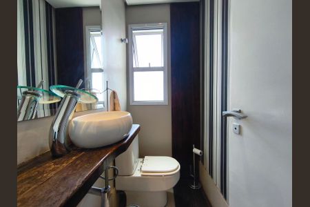 Apartamento à venda com 134m², 3 quartos e 3 vagas Apartamento à venda com 134m², 3 quartos e 3 vagasLavabo