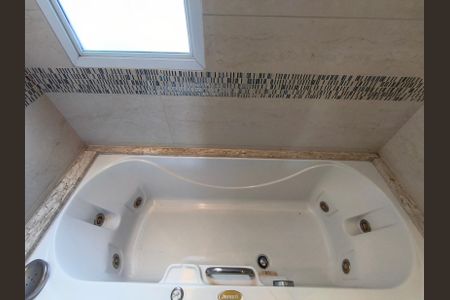 Apartamento à venda com 134m², 3 quartos e 3 vagas Apartamento à venda com 134m², 3 quartos e 3 vagasBanheiro da Suíte 3