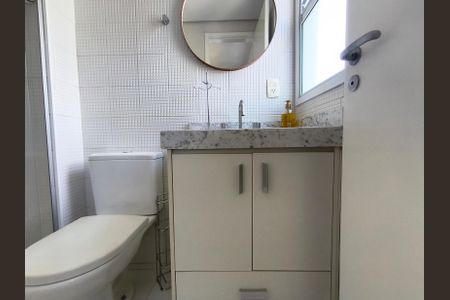 Apartamento à venda com 134m², 3 quartos e 3 vagas Apartamento à venda com 134m², 3 quartos e 3 vagasBanheiro da Suíte 1