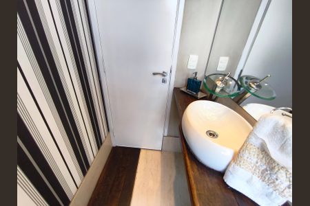 Apartamento à venda com 134m², 3 quartos e 3 vagas Apartamento à venda com 134m², 3 quartos e 3 vagasLavabo