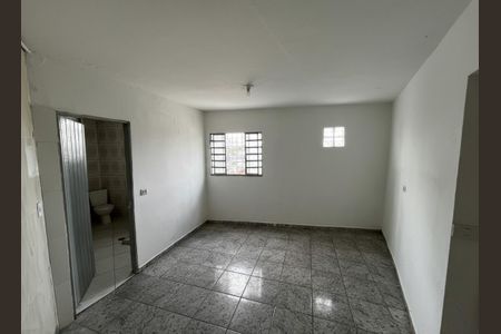 Sala/Quarto de casa para alugar com 2 quartos, 39m² em Casa Verde, São Paulo