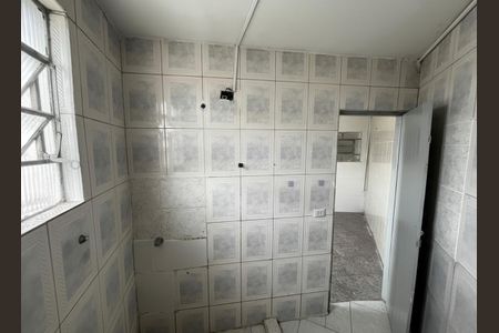 Banheiro de casa para alugar com 2 quartos, 39m² em Casa Verde, São Paulo