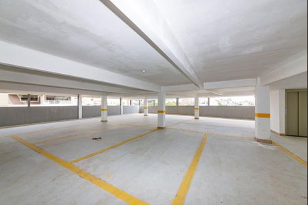 Apartamento para alugar com 240m², 4 quartos e 4 vagas Apartamento para alugar com 240m², 4 quartos e 4 vagasÁrea comum