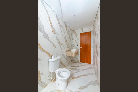 Apartamento para alugar com 240m², 4 quartos e 4 vagas Apartamento para alugar com 240m², 4 quartos e 4 vagasBanheiro Social