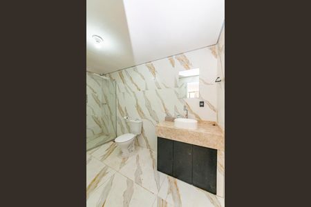 Apartamento para alugar com 240m², 4 quartos e 4 vagas Apartamento para alugar com 240m², 4 quartos e 4 vagasBanheiro da Suíte 1