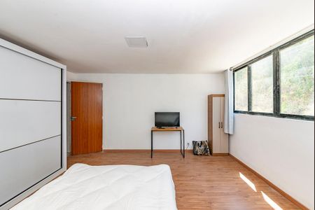 Apartamento para alugar com 240m², 4 quartos e 4 vagas Apartamento para alugar com 240m², 4 quartos e 4 vagasSuíte 1