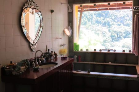 Casa à venda com 4 quartos, 461m² em Laranjeiras, Rio de Janeiro