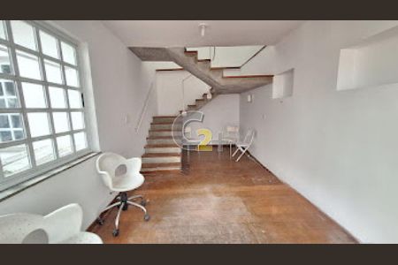Casa à venda com 3 quartos, 273m² em Sumaré, São Paulo