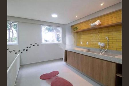 Apartamento à venda com 2 quartos, 34m² em Vila Gomes, São Paulo