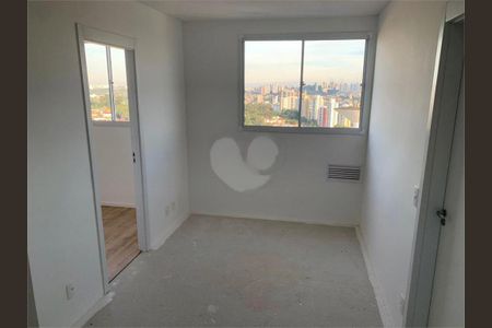Apartamento à venda com 2 quartos, 34m² em Vila Gomes, São Paulo