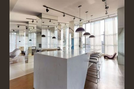 Apartamento à venda com 1 quarto, 27m² em Vila Olímpia, São Paulo
