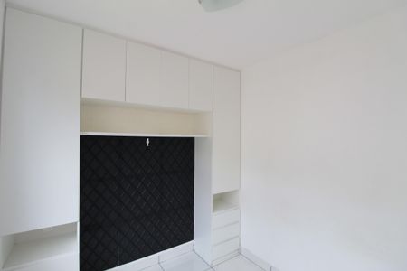 Quarto 1 de apartamento para alugar com 2 quartos, 46m² em Trevo, Belo Horizonte