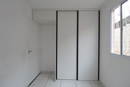 Quarto 1 de apartamento para alugar com 2 quartos, 46m² em Trevo, Belo Horizonte