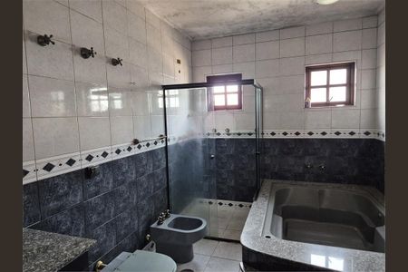 Casa à venda com 4 quartos, 400m² em Vila Monte Alegre, São Paulo