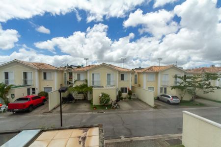 Casa de condomínio à venda com 89m², 3 quartos e 2 vagas Casa de condomínio à venda com 89m², 3 quartos e 2 vagasVistad a Suíte