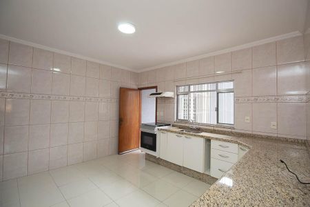 Cozinha de casa à venda com 2 quartos, 117m² em Vila Medeiros, São Paulo