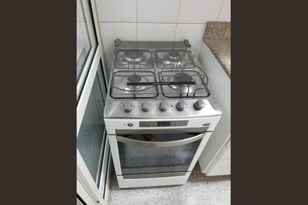 Apartamento para alugar com 71m², 2 quartos e 1 vaga Apartamento para alugar com 71m², 2 quartos e 1 vagaCozinha