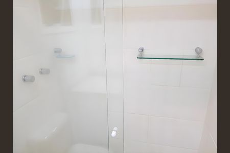 Apartamento para alugar com 71m², 2 quartos e 1 vaga Apartamento para alugar com 71m², 2 quartos e 1 vagaBanheiro