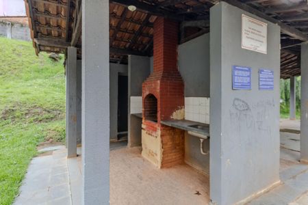 Apartamento para alugar com 48m², 2 quartos e 1 vaga Apartamento para alugar com 48m², 2 quartos e 1 vagaÁrea comum - Churrasqueira