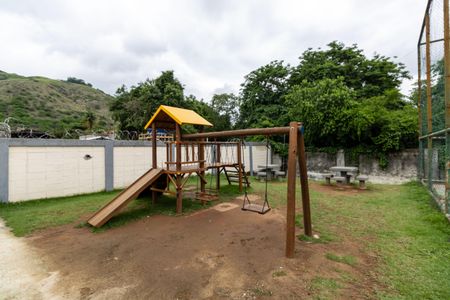 Apartamento para alugar com 48m², 2 quartos e 1 vaga Apartamento para alugar com 48m², 2 quartos e 1 vagaÁrea comum - Playground