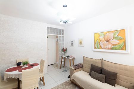 Apartamento para alugar com 48m², 2 quartos e 1 vaga Apartamento para alugar com 48m², 2 quartos e 1 vagaSala
