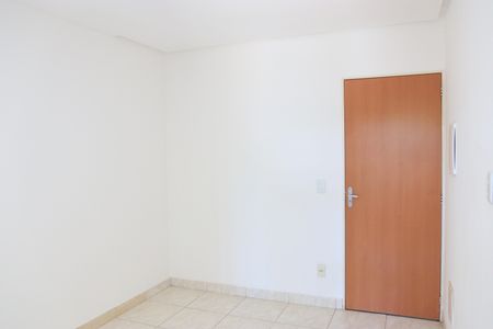 Sala de apartamento para alugar com 2 quartos, 52m² em Setor Progresso, Goiânia