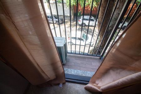 Casa de condomínio para alugar com 18m², 1 quarto e sem vaga Casa de condomínio para alugar com 18m², 1 quarto e sem vagaVaranda