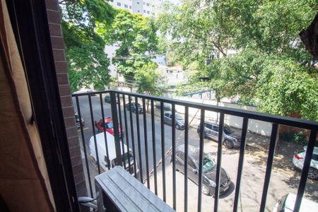 Casa de condomínio para alugar com 18m², 1 quarto e sem vaga Casa de condomínio para alugar com 18m², 1 quarto e sem vagaVaranda