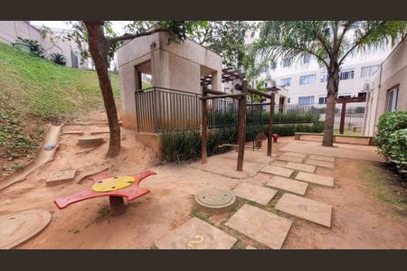 Apartamento à venda com 40m², 2 quartos e sem vagaÁrea comum - Playground