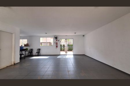 Apartamento à venda com 40m², 2 quartos e sem vagaÁrea comum - Salão de festas