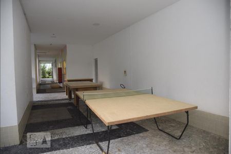 Apartamento à venda com 96m², 2 quartos e 1 vaga Apartamento à venda com 96m², 2 quartos e 1 vagaSalão de Jogos