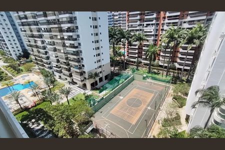 Apartamento à venda com 96m², 2 quartos e 1 vaga Apartamento à venda com 96m², 2 quartos e 1 vagaVista da Varanda