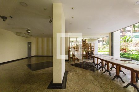Apartamento à venda com 96m², 2 quartos e 1 vaga Apartamento à venda com 96m², 2 quartos e 1 vagaÁrea comum - Salão de festas