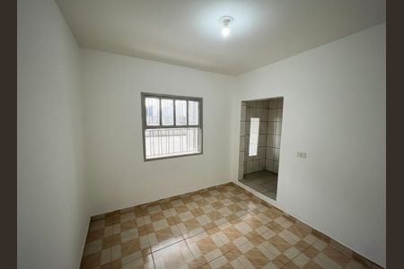 Sala/Quarto de casa para alugar com 2 quartos, 39m² em Jardim Rossin, São Paulo