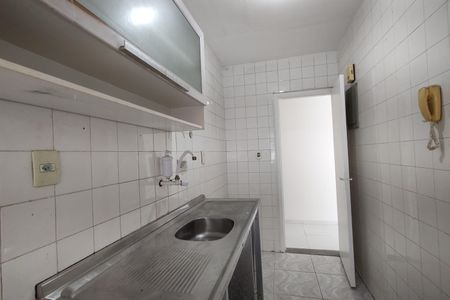 Apartamento à venda com 50m², 2 quartos e 1 vagaCozinha - Armários