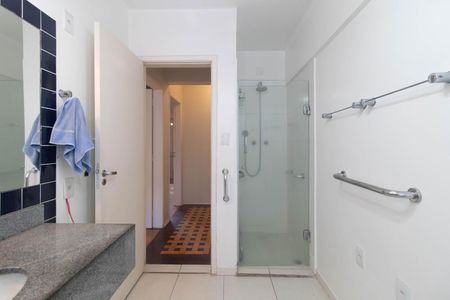 Apartamento à venda com 90m², 2 quartos e sem vagaBanheiro