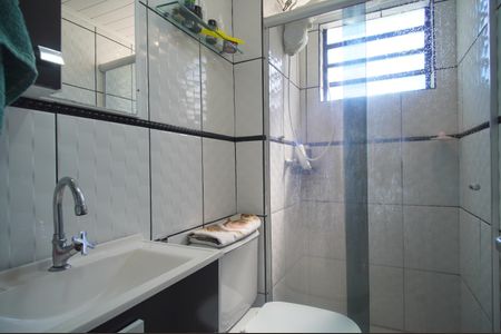 Banheiro de apartamento à venda com 1 quarto, 47m² em Canudos, Novo Hamburgo