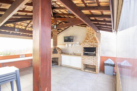 Apartamento à venda com 65m², 2 quartos e 1 vagaÁrea comum - Churrasqueira