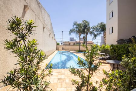 Apartamento à venda com 65m², 2 quartos e 1 vagaÁrea comum - Piscina