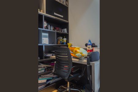 Apartamento à venda com 107m², 3 quartos e 2 vagasEscritório