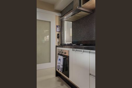 Apartamento à venda com 107m², 3 quartos e 2 vagasCozinha