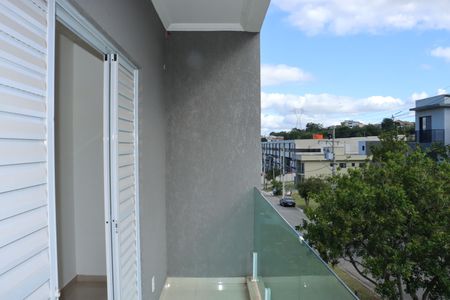 Varanda do Quarto 1 de casa de condomínio para alugar com 3 quartos, 140m² em Bairro Jardim Nossa Senhora das Graças, Cotia